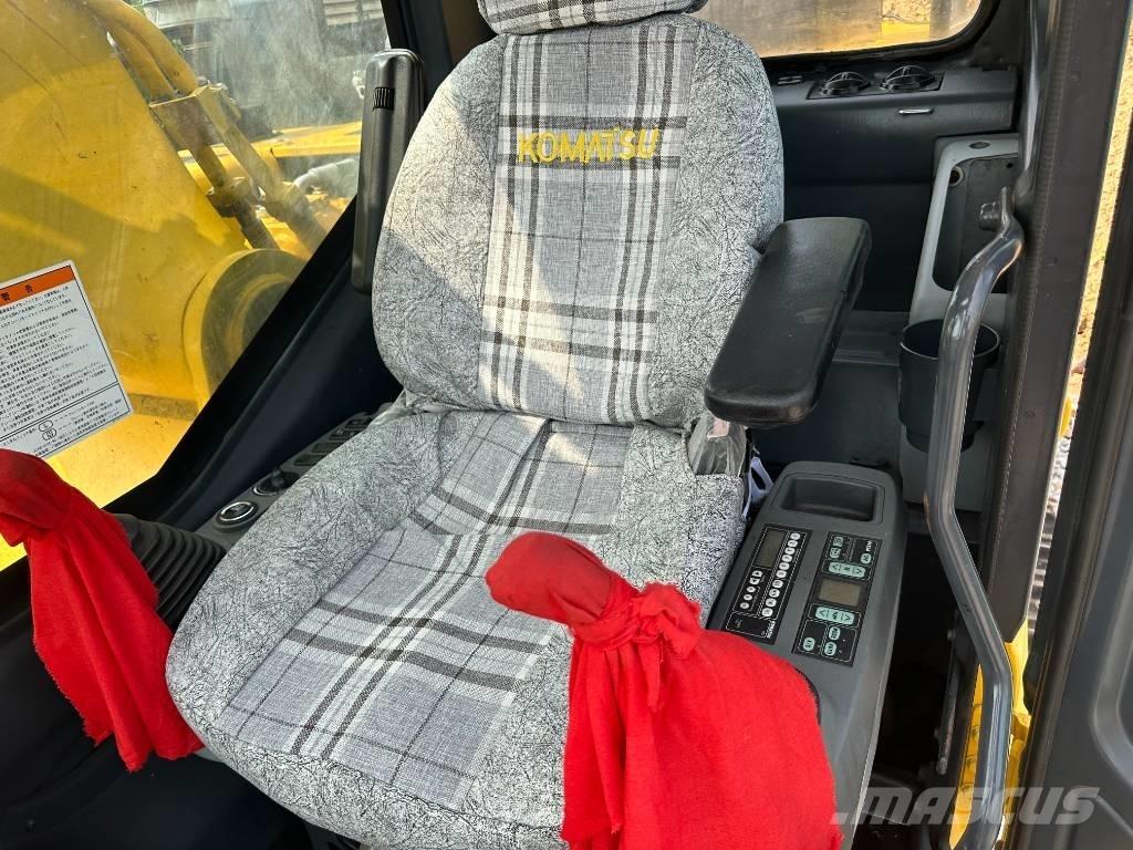 Komatsu PC 450-7 Kāpurķēžu ekskavatori