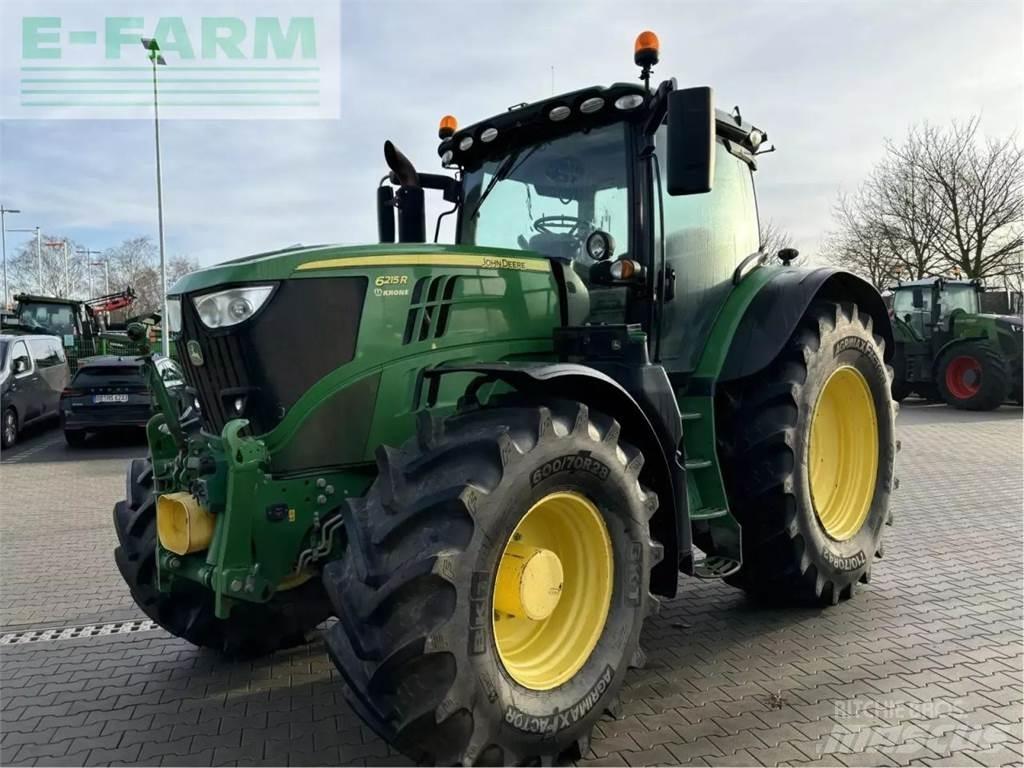 John Deere 6215r Traktori