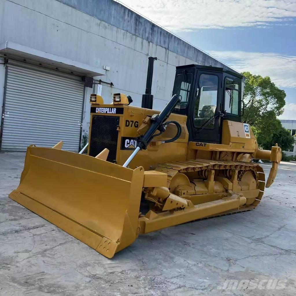 CAT D 7 G Kāpurķēžu buldozeri