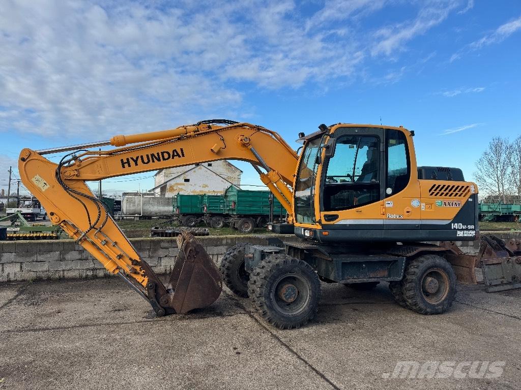Hyundai R140W-9A Ekskavatori uz riteņiem