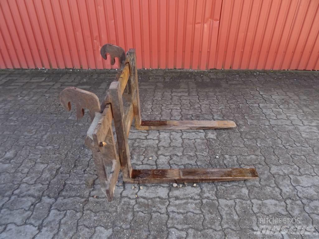 Schäffer Pallegafler Dakšas
