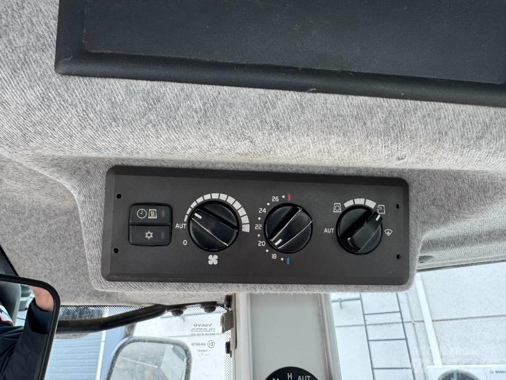 Volvo L 60 F Iekrāvēji uz riteņiem