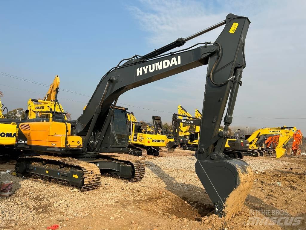 Hyundai R220LC-9S Kāpurķēžu ekskavatori