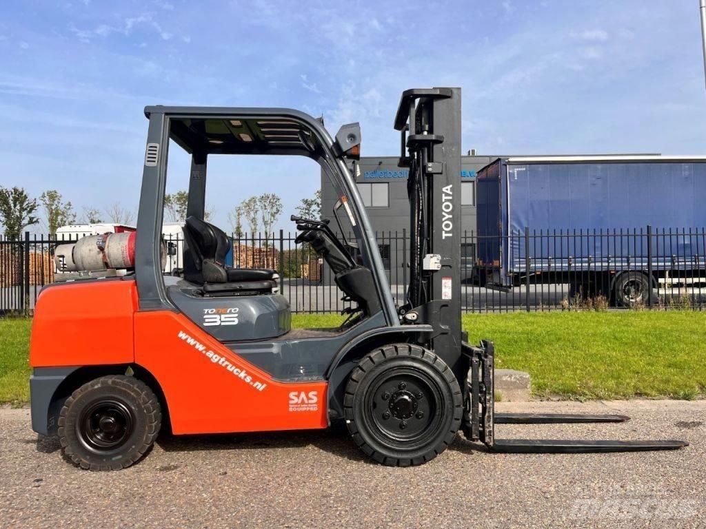 Toyota 02- 8FGJF35 LPG tehnika