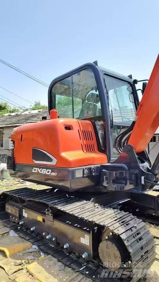 Doosan DX60 Mini ekskavatori < 7 t