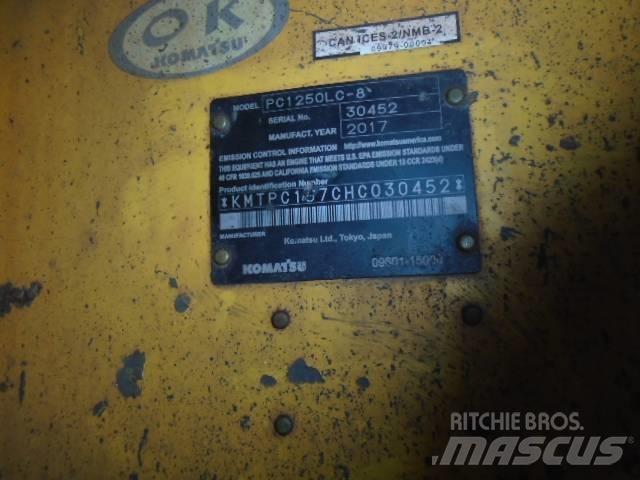Komatsu PC1250LC-8 Kāpurķēžu ekskavatori