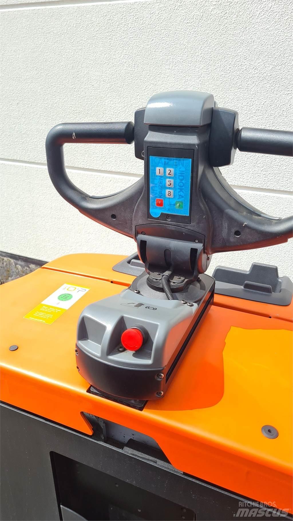 Toyota OSE 250 Pasūtījumu savācējs mazam augstumam