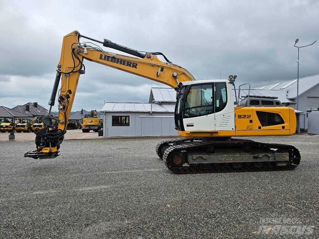 Liebherr R 922 LC Kāpurķēžu ekskavatori