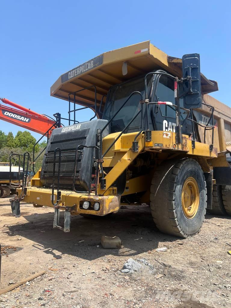 CAT 773 F Karjeras kravas automašīnas