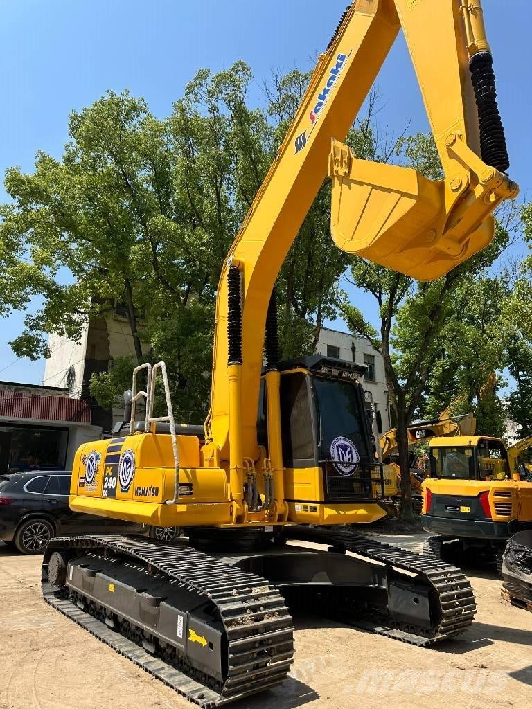 Komatsu PC 240 Kāpurķēžu ekskavatori