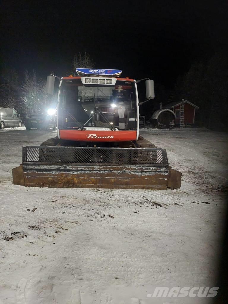 Prinoth Everest Sniega traktori