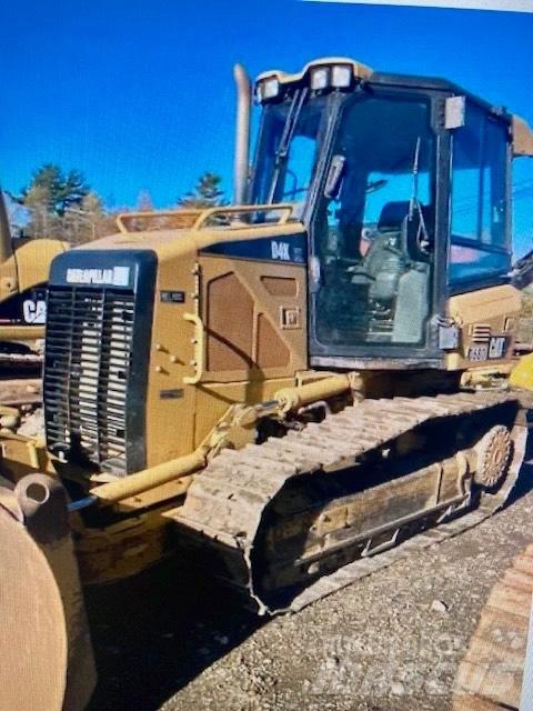 CAT D 4 K XL Kāpurķēžu buldozeri