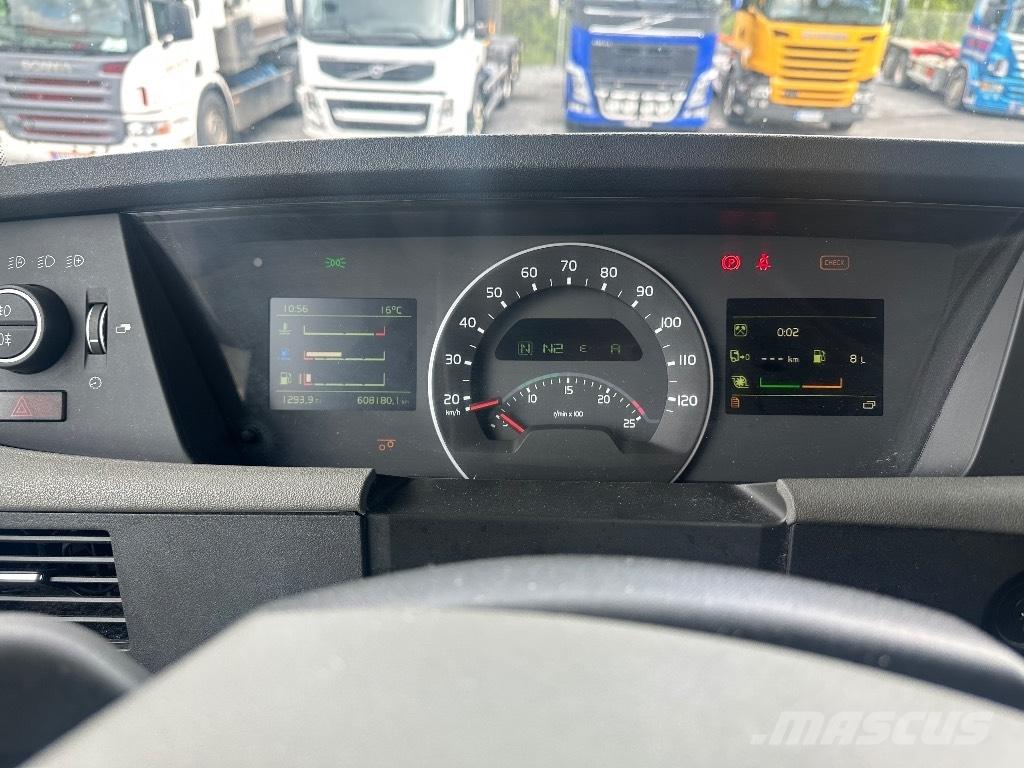 Volvo FH13 540 6x2*4 Šasija ar kabīni