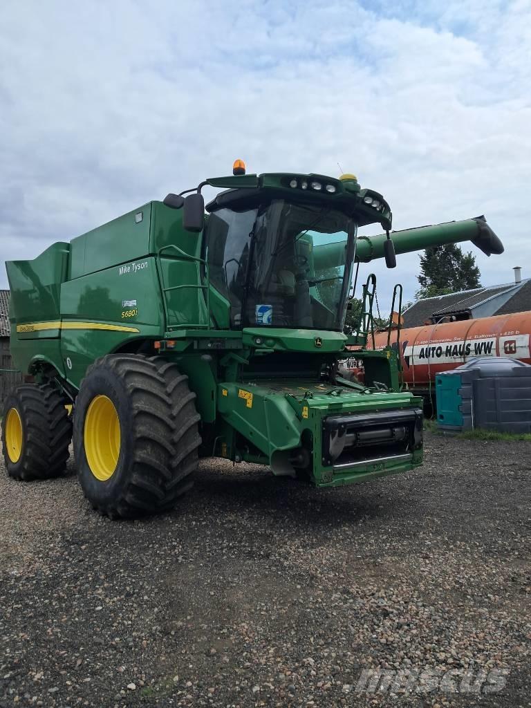 John Deere S 680 i Ražas novākšanas kombaini