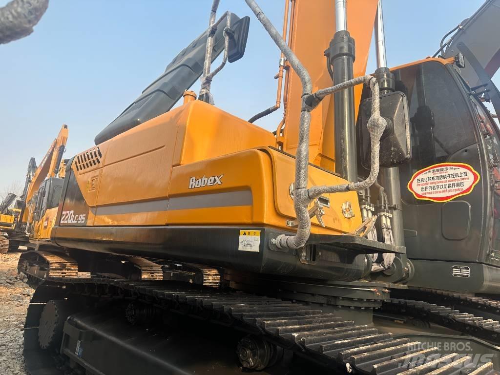 Hyundai R220LC-9S Kāpurķēžu ekskavatori
