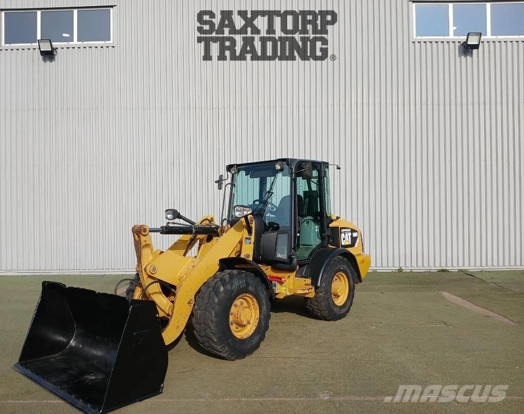 CAT 906H, Hjullastare Iekrāvēji uz riteņiem
