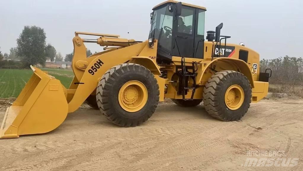 CAT 950H Iekrāvēji uz riteņiem