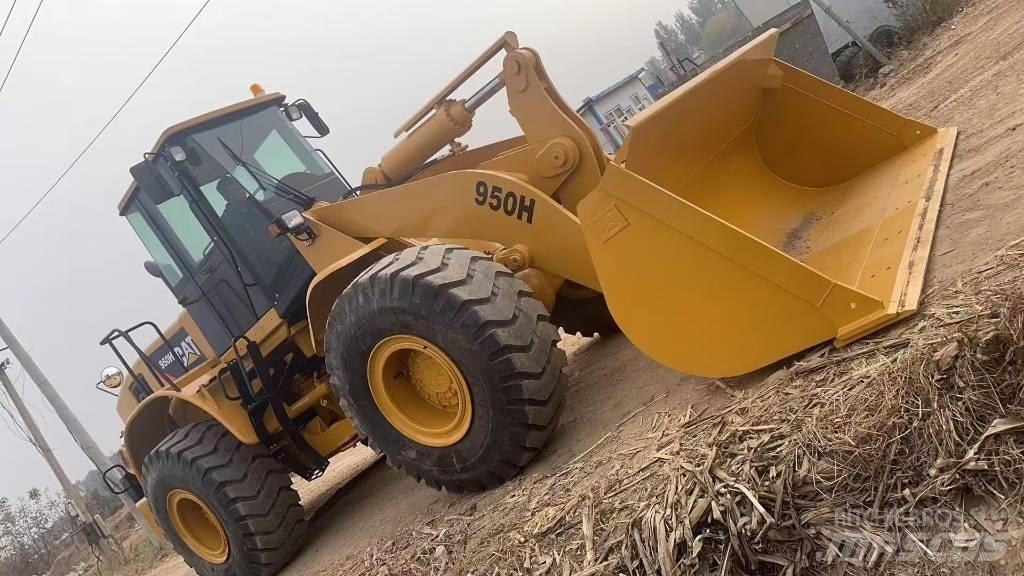 CAT 950H Iekrāvēji uz riteņiem