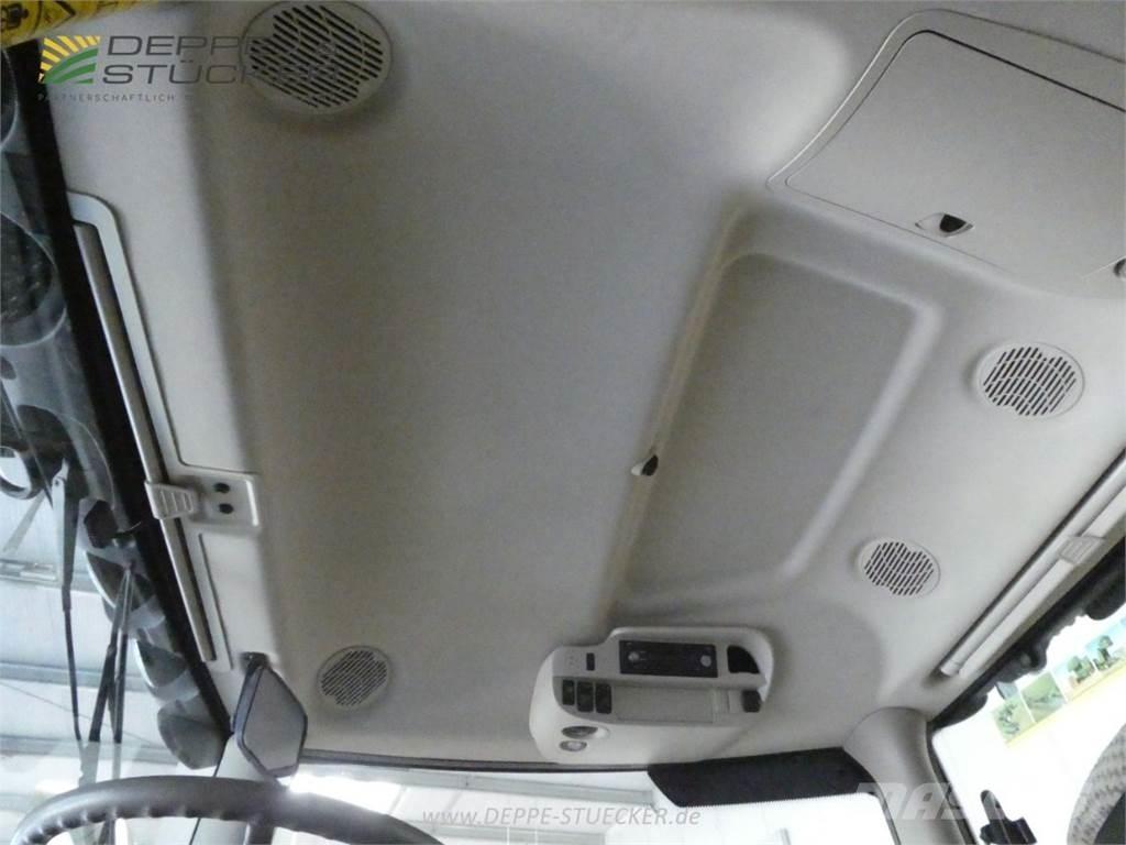 John Deere 6250R Traktori