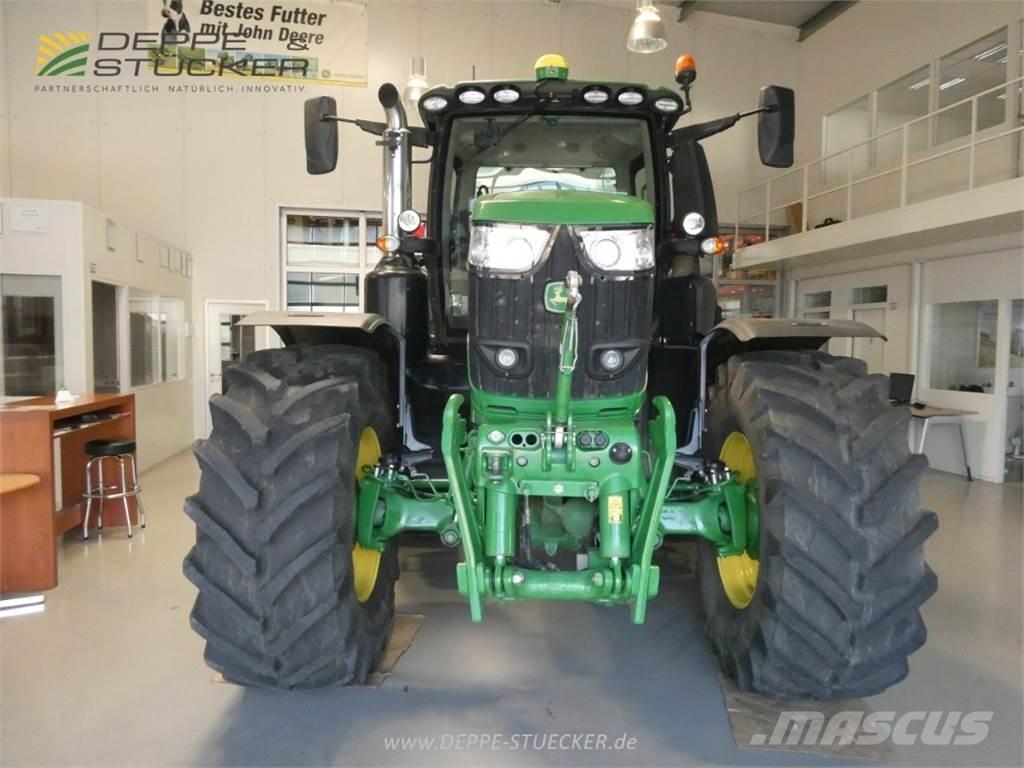 John Deere 6250R Traktori