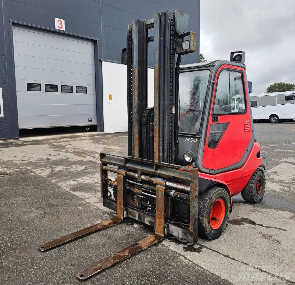 Linde H 30 D Tehnika ar dīzeļa dzinēju