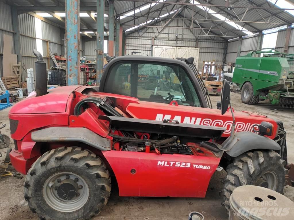 Manitou MLT 523 T Teleskopiskie manipulatori