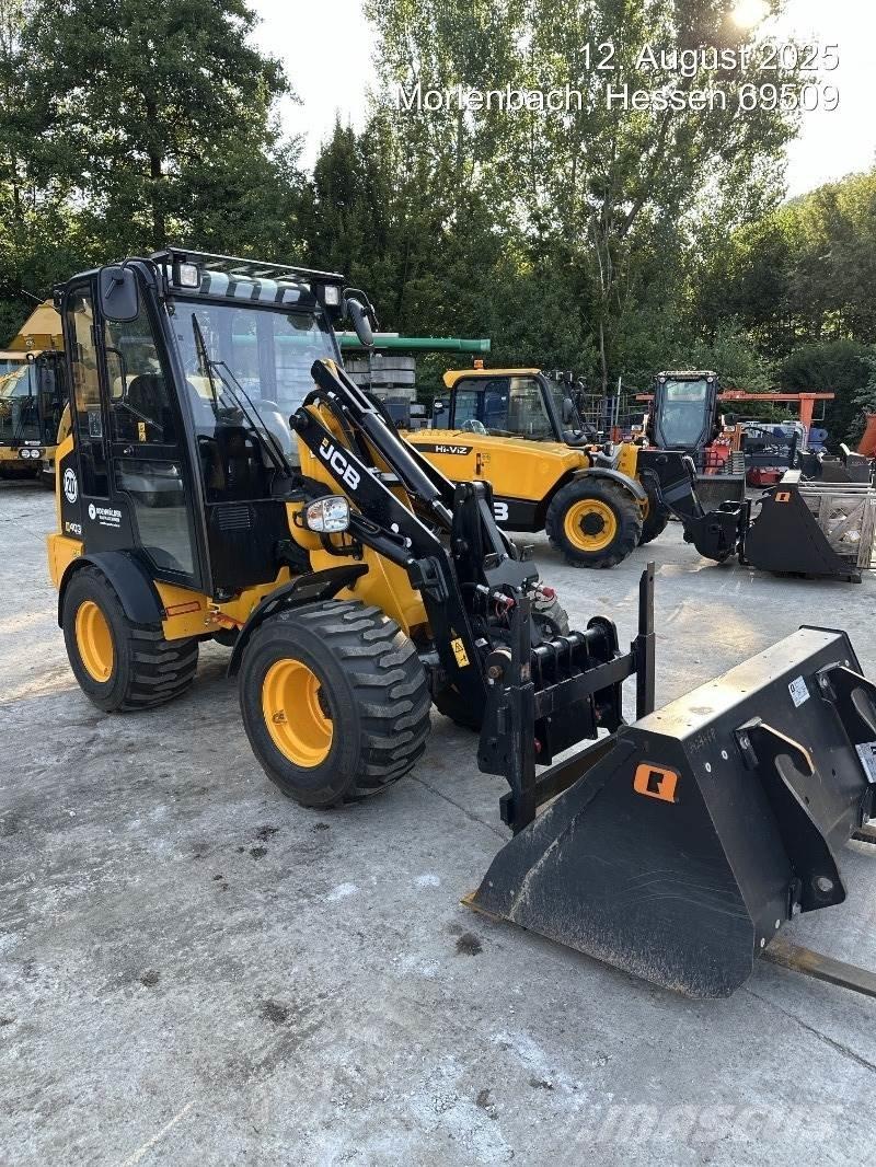 JCB 403 Iekrāvēji uz riteņiem