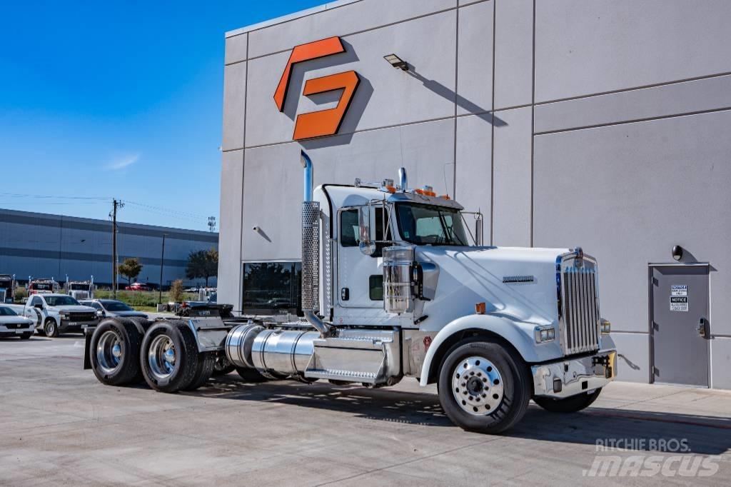 Kenworth W900 Vilcēji