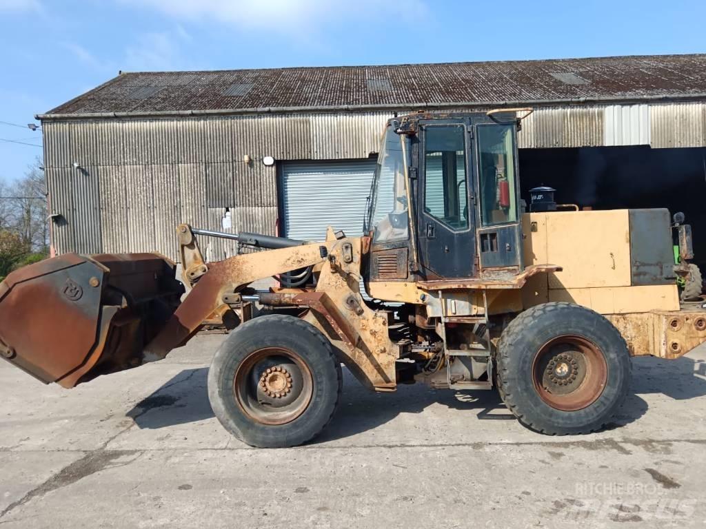 CAT 924 F Iekrāvēji uz riteņiem