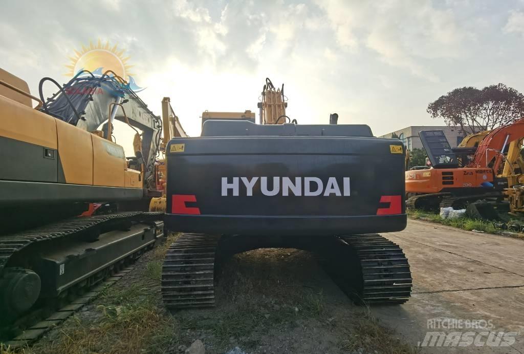 Hyundai R220LC-9S Kāpurķēžu ekskavatori