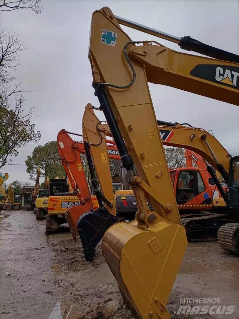 CAT 320 D Kāpurķēžu ekskavatori