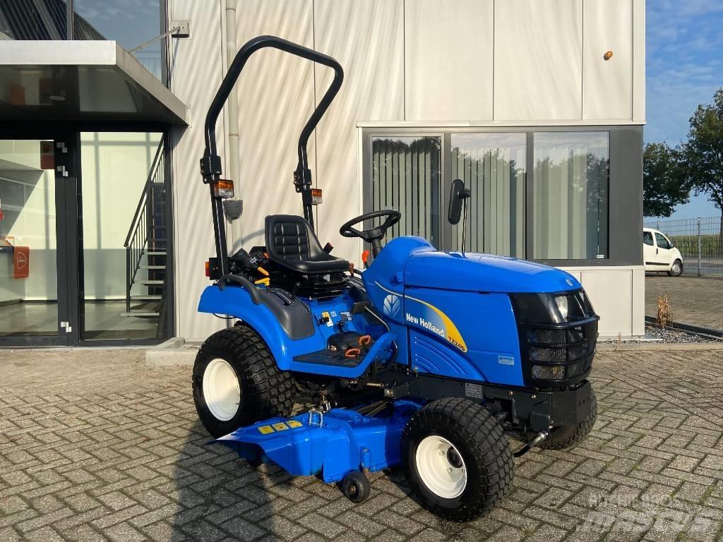 New Holland TZ 24 D Kompaktie traktori
