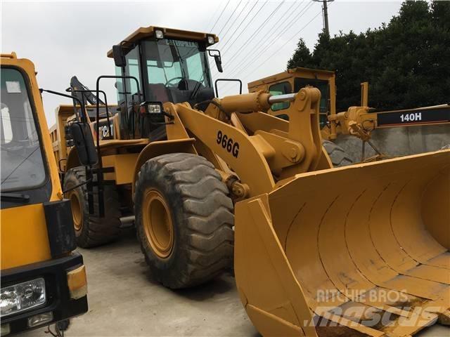 CAT 966G Iekrāvēji uz riteņiem