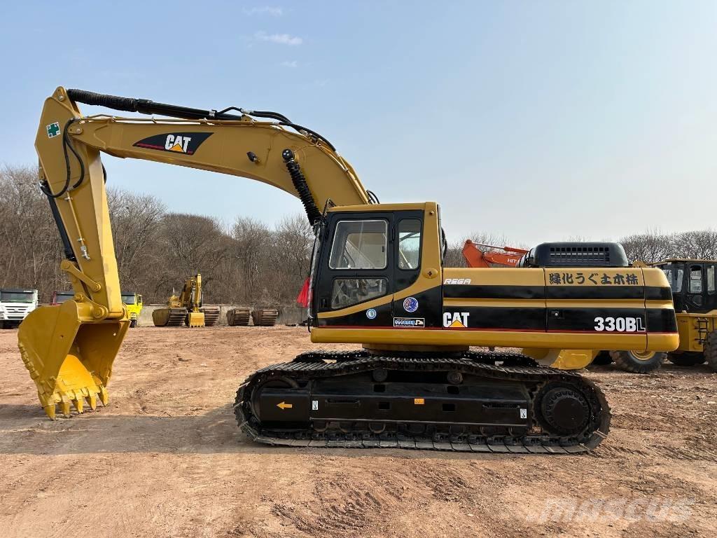 CAT 330 B Kāpurķēžu ekskavatori