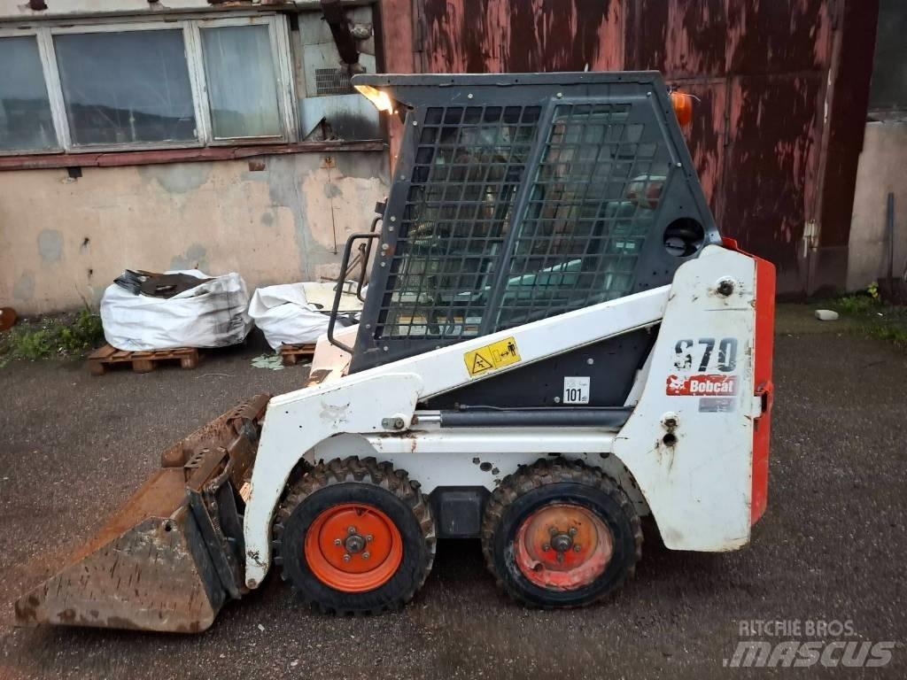Bobcat S 70 Lietoti riteņu kompaktiekrāvēji