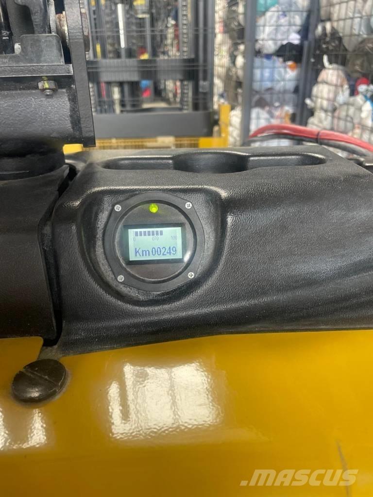 Yale MC 15 Elektriskie iekrāvēji
