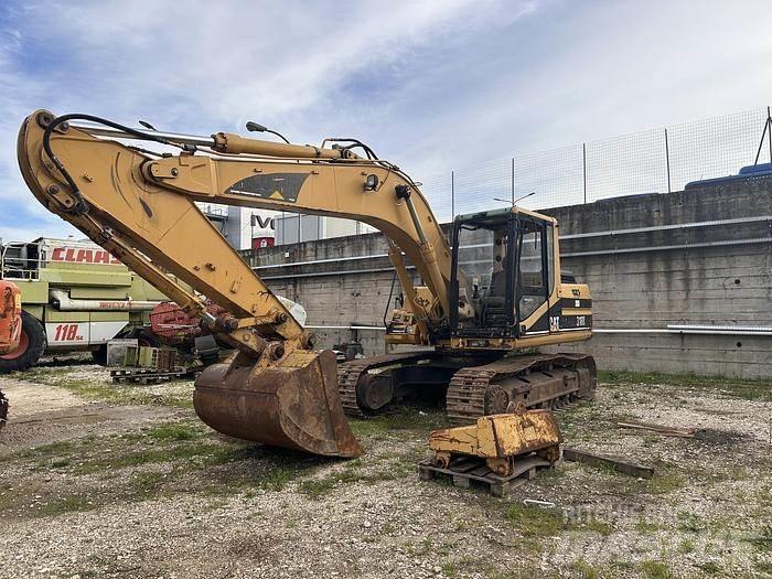 CAT 318B Īpašie ekskavatori