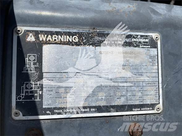 Daewoo G25E-3 Tehnika ar dīzeļa dzinēju