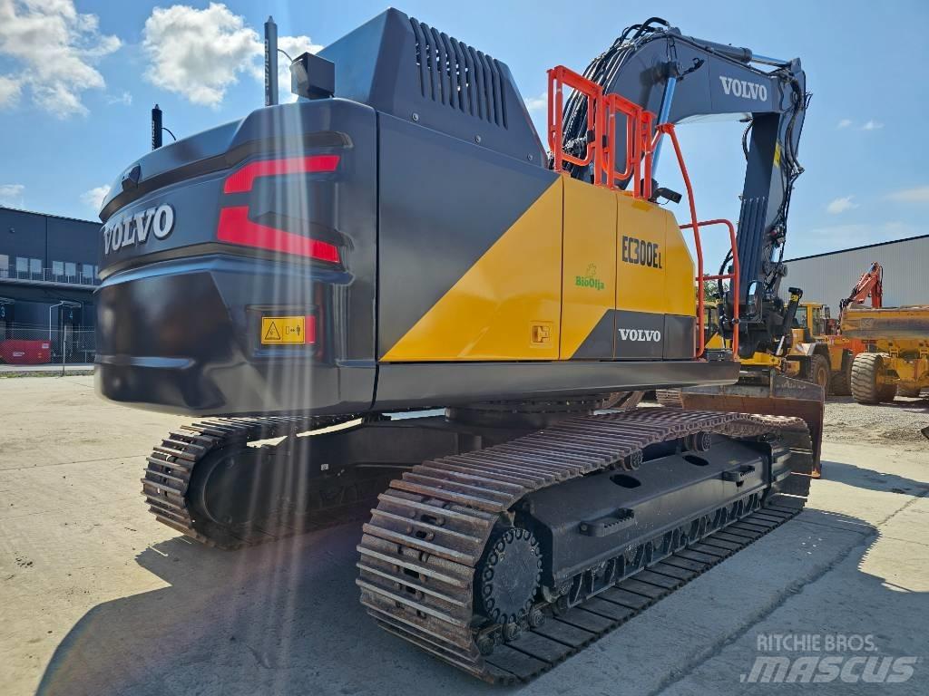 Volvo EC300EL Kāpurķēžu ekskavatori