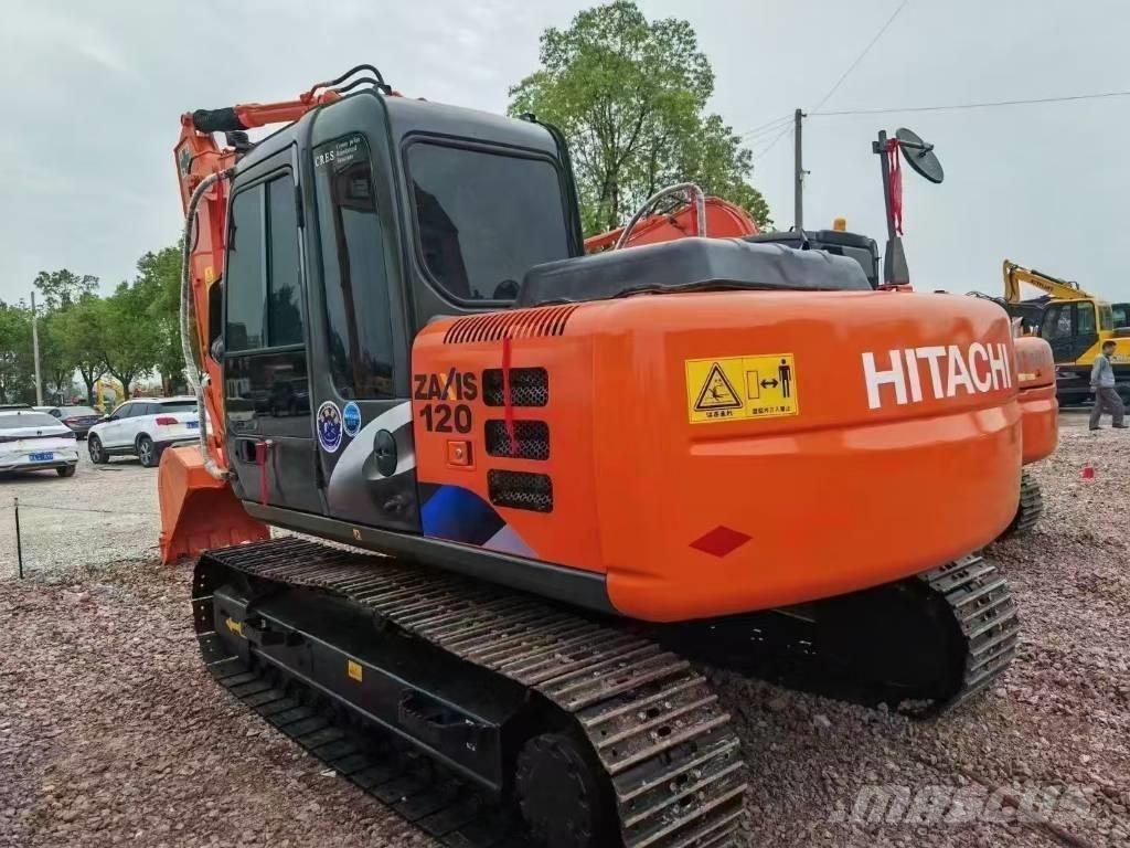 Hitachi 120 Kāpurķēžu ekskavatori