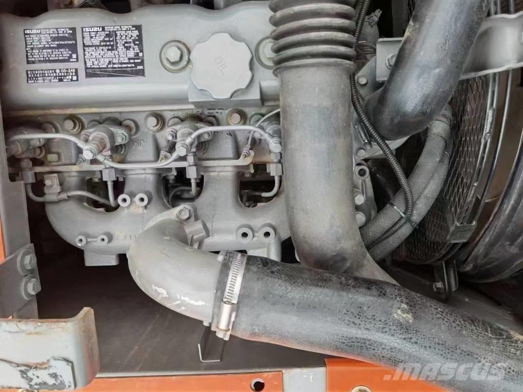 Hitachi 120 Kāpurķēžu ekskavatori