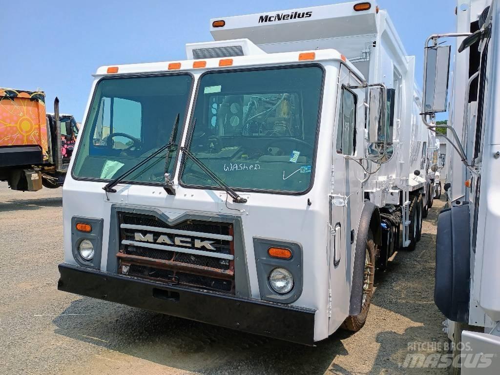 Mack LEU 613 Atkritumu izvešanas transports