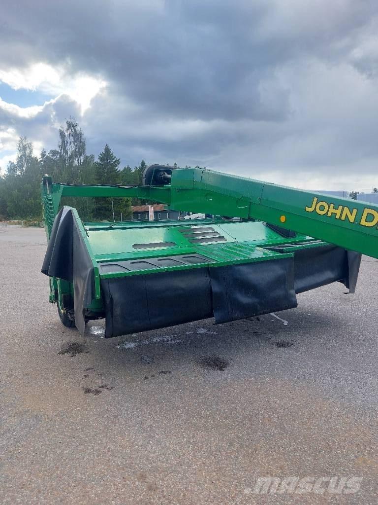 John Deere 735 Pļaujmašīnas ar kondicionieri