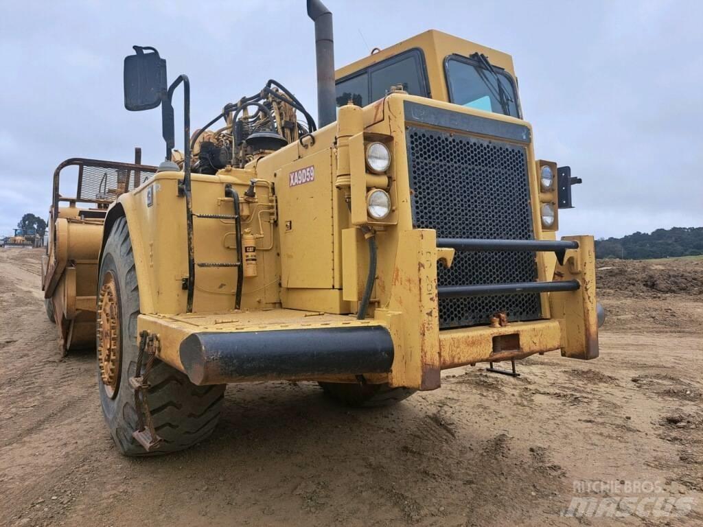 CAT 627E Skrēperi