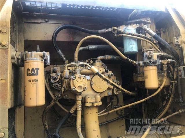 CAT 330C Kāpurķēžu ekskavatori