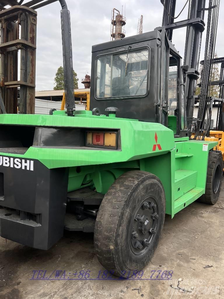 Mitsubishi FD150 Tehnika ar dīzeļa dzinēju