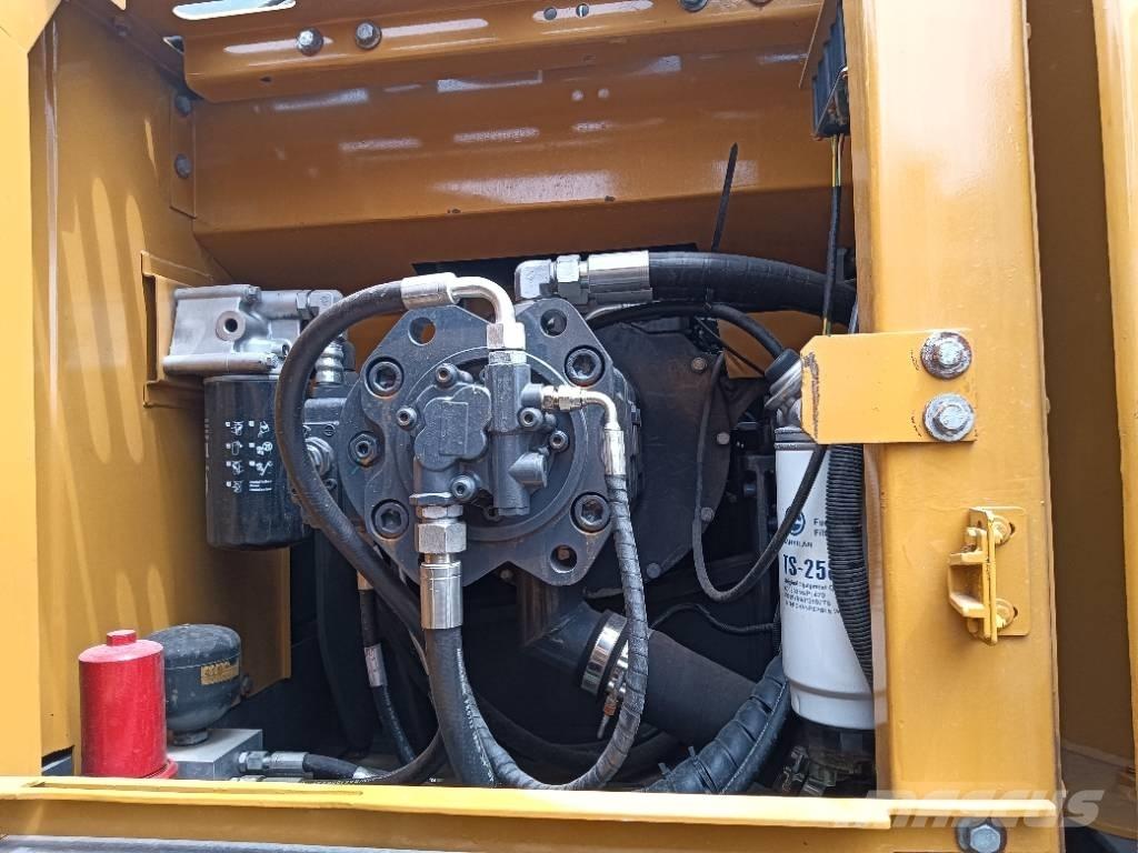 XCMG XE 215 DA Kāpurķēžu ekskavatori