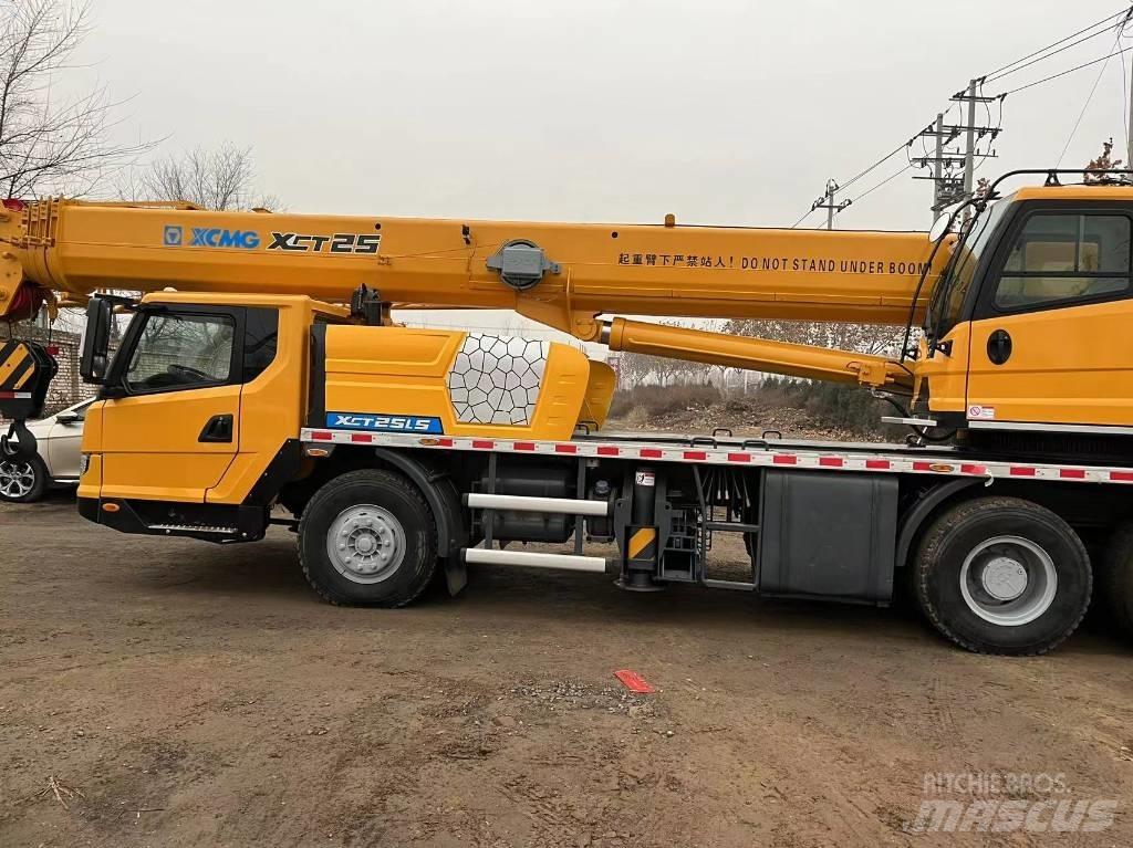XCMG XCT 25 Visurgājēji celtņi