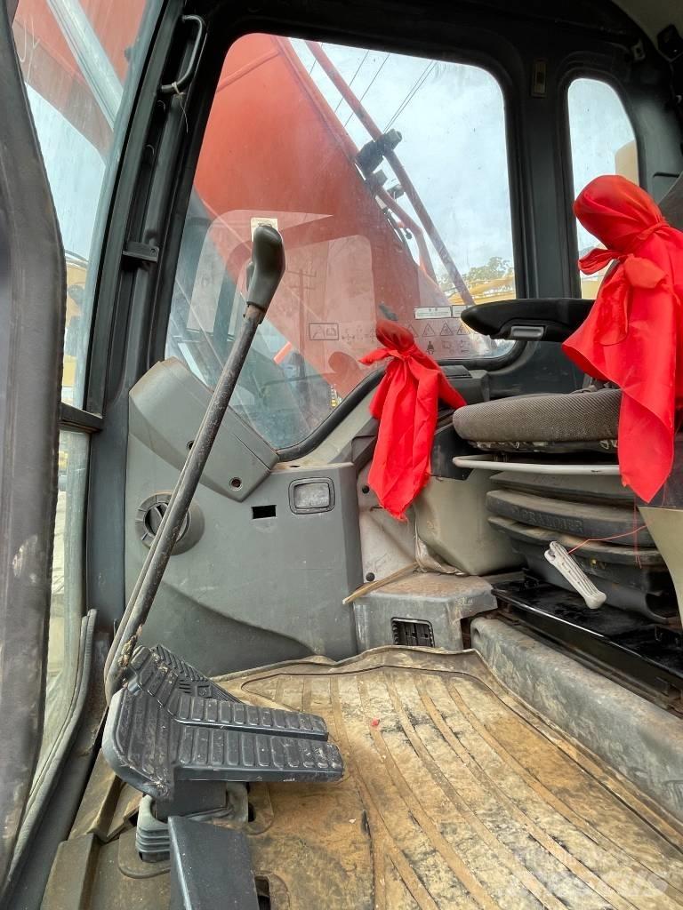 Doosan dx150 Kāpurķēžu ekskavatori