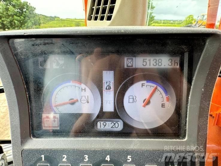 Hitachi ZX 70-3 Vidēja lieluma ekskavatori 7 t - 12 t